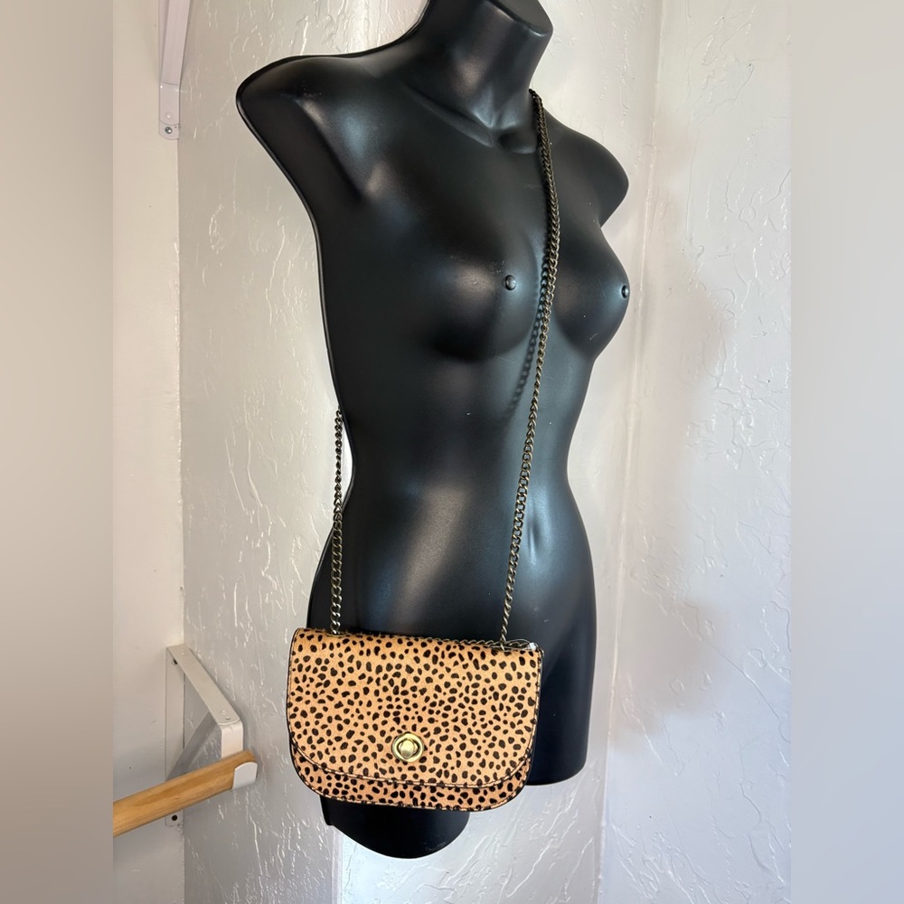 Anthropologie crossbody leather leopard print calf hair flap chain link strap - Picture 7 of 10